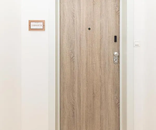 Olivetum Luxury سبليت